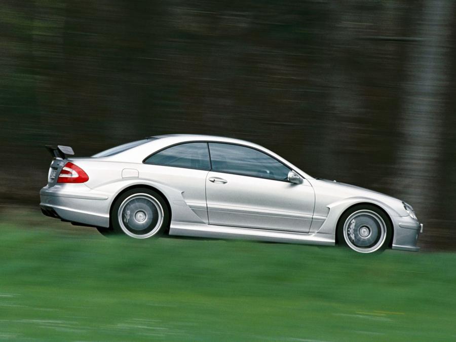  Mercedes-Benz CLK55 AMG DTM Street Version 2004 года  (фото 8 из 21)
